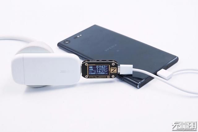  功率为8|小饼干能给什么设备用？OPPO 50W 超闪饼干充电器兼容性评测