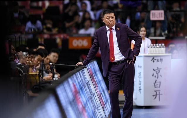  三强|大跌眼镜！十二年9次杀进季后赛，2次位居三强，今年却无缘季后赛