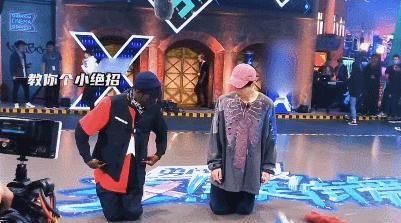  街舞|《街舞》王一博与布布battle，迅速学会小绝招，膝盖却承受不住了