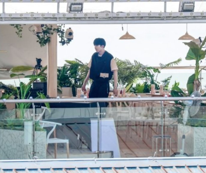  助阵|《中餐厅4》下期看点十足，刘宇宁来助阵，赵丽颖该松一口气了