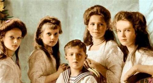 末代|末代沙皇全家珍贵照片:5个漂亮孩子实在太可惜,图5为行刑现场