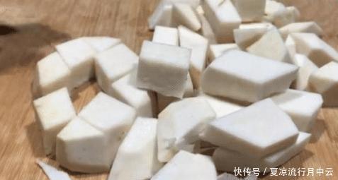 香芋|自制酱烧香芋,外酥里嫩,大人小孩都爱吃!