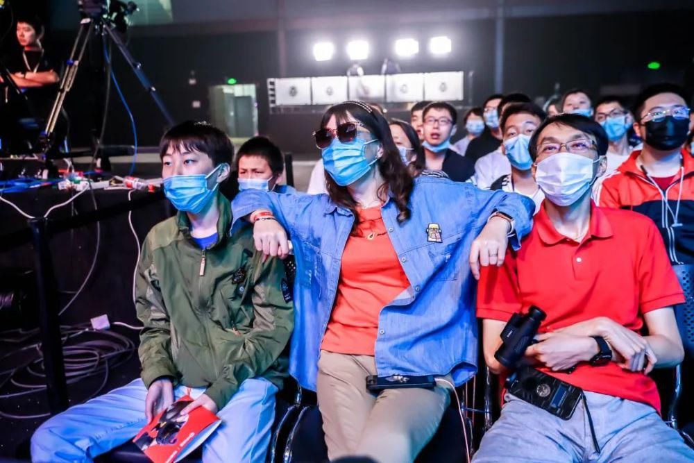 五大|观众招募：常规赛收官之战！五大奖项即将揭晓