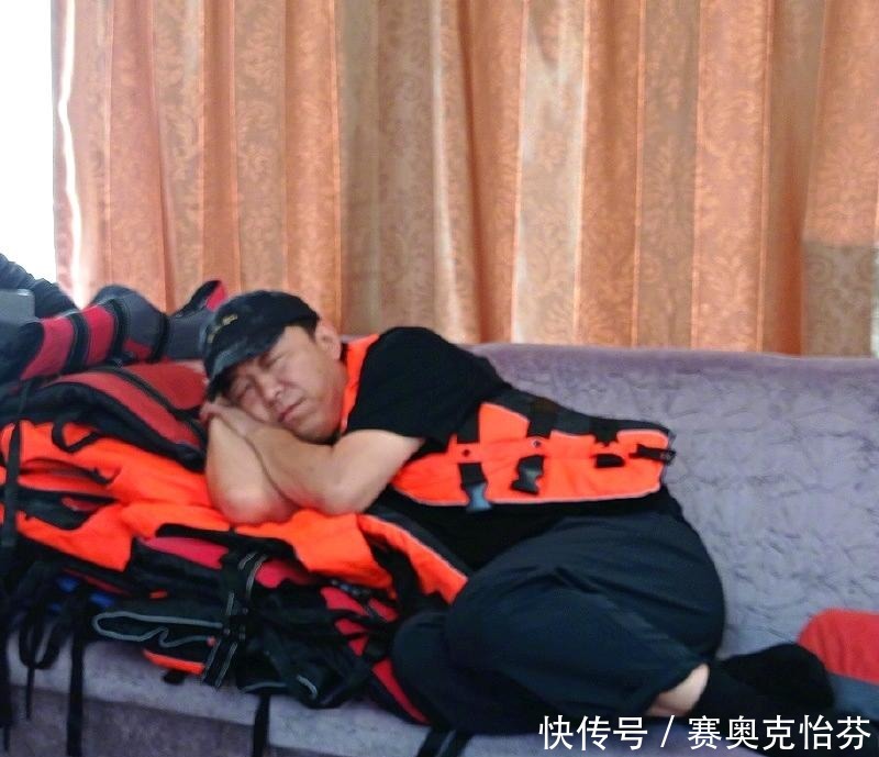 邓超|邓超陈赫鹿晗合体新综艺,《哈哈哈哈哈》路透曝光,神秘嘉宾现身