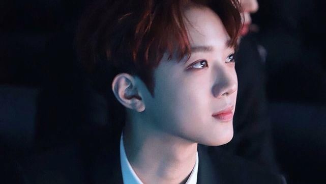  南韩|赖冠霖归国后成糊咖！同是南韩归国艺人，黄明昊朱正廷凭啥大火？