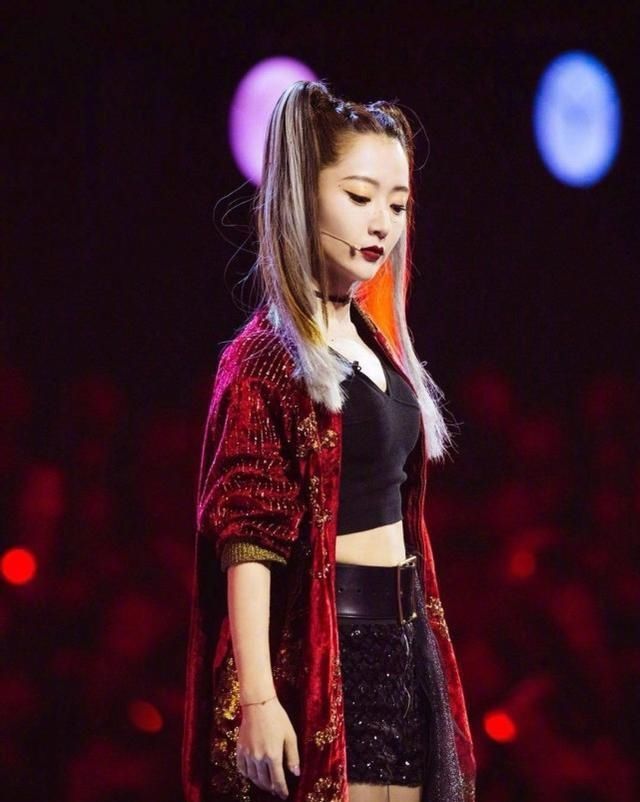  排名倒数第|乘风破浪的姐姐五公曝新瓜？孟佳阿朵复活晋级，宁静生气喊解散吧