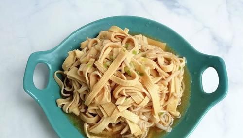 营养|春天多做这菜,零难度,拌一拌5分钟搞定,营养又开胃