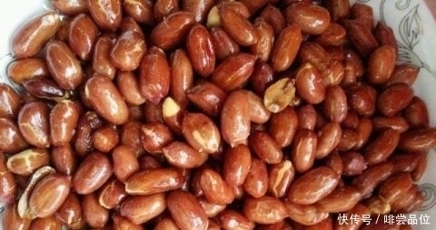 油炸花生米|炒花生米时,万万不要直接下油锅炒,多加这1步,每一粒都嘎嘣脆