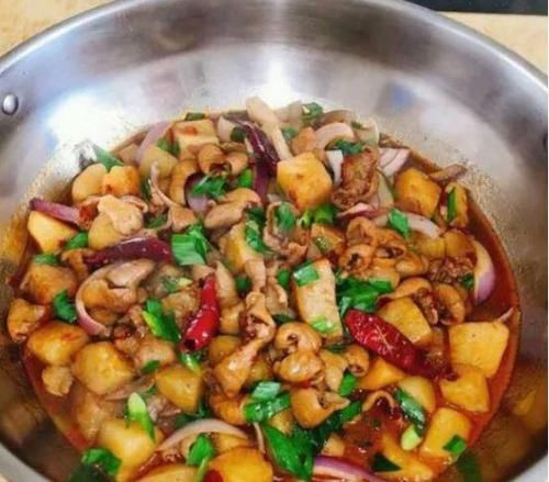  荤素|“永吃不够”的几道家常菜，荤素搭配，营养美味，配上米饭吃真香