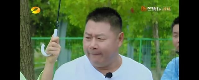  学好|尖叫鸡、压鞋、绑方向盘，明星学车这么“不正经”，能学好吗？