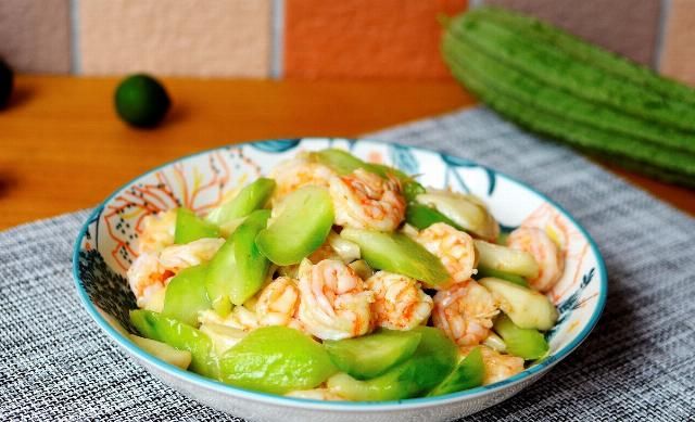  必吃|夏季我家必吃的消暑降火美食，三高肥胖人群放心吃，强烈建议收藏??