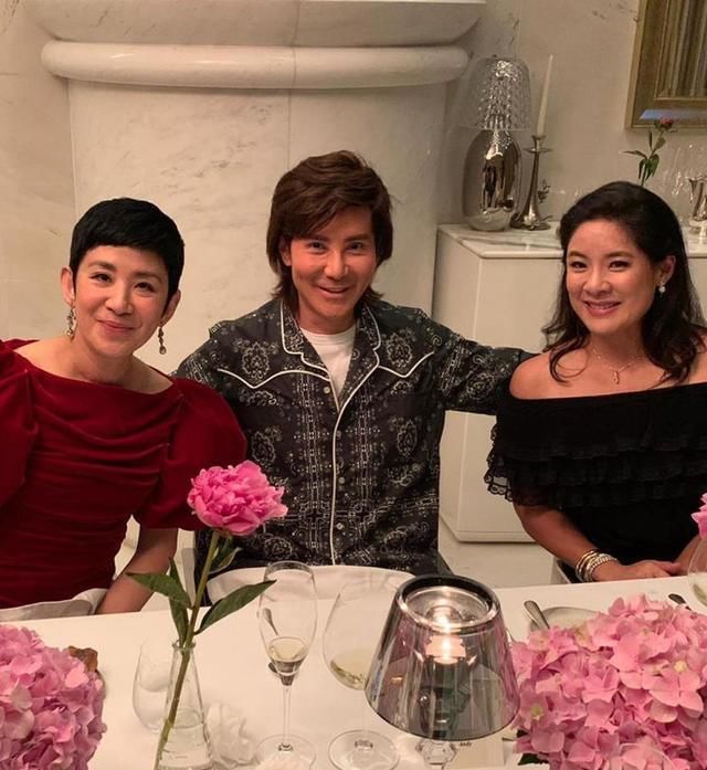 最美|50岁最美港姐李嘉欣逆生长，阔太办生日会却被她抢尽风头