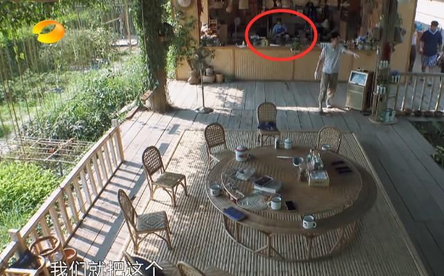  生活|《向往的生活》舒适都是假象，黄磊的厨房如炼钢炉，孙莉曾劝他退出