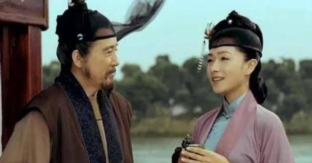 当年|明末大儒钱谦益因水太凉而贪生，未知当年柳如是看上他哪里？