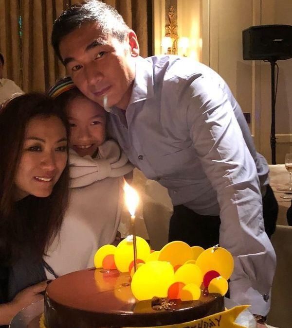 手持|方中信夫妇手持近7000万物业！妻子拒绝移民，坦言：被视二等公民