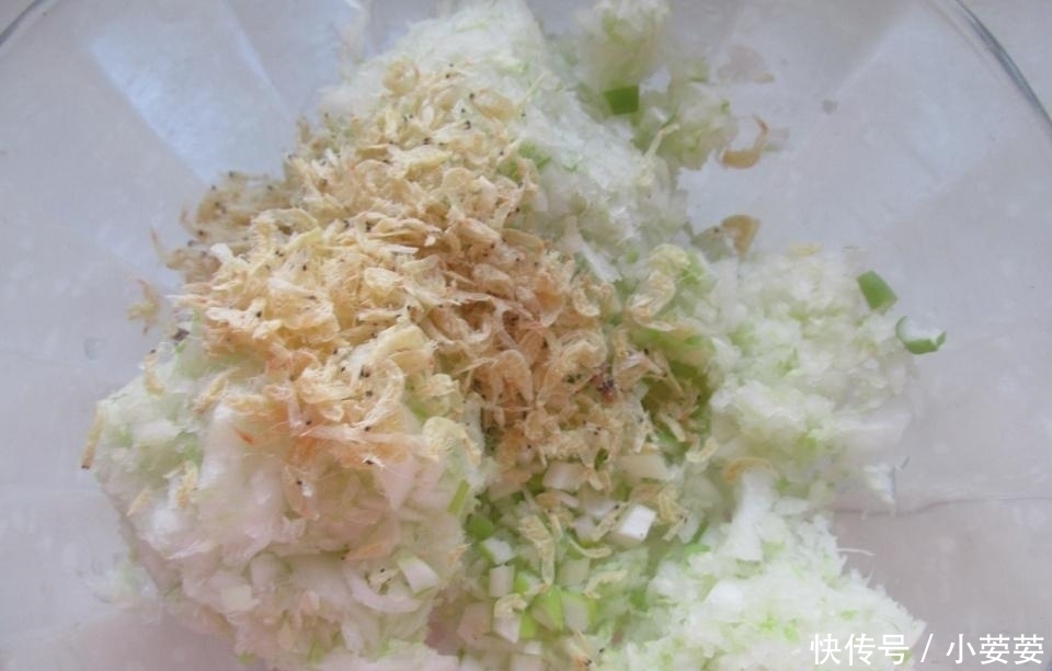  白菜|冬天用它包饺子, 比肉馅香100倍, 皮薄馅大1周吃2次, 乳腺不生病