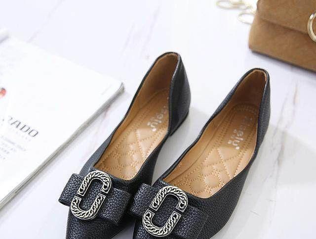  洋气|春天鞋子别乱买，要买就买这几款单鞋，7080穿洋气有女人味