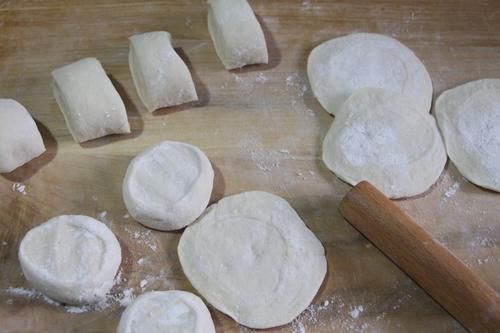 就可以|秋季吃包子,芹菜加它味道香,多吃蔬菜营养棒,不秋燥肠胃无负担