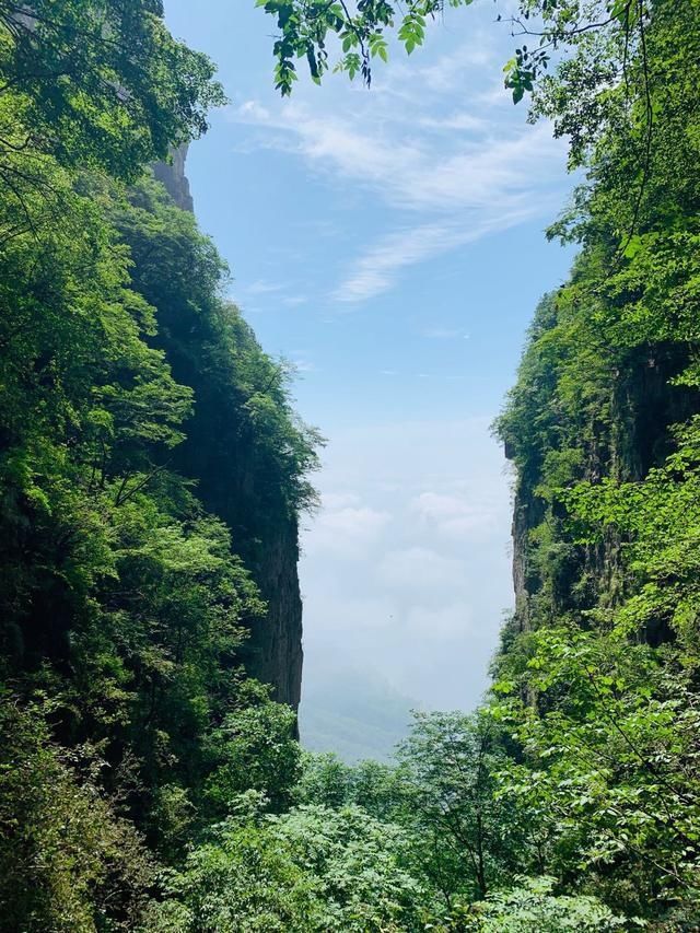  紫霞|郑州驴友团徒步紫霞关，偶遇南太行夏季云海