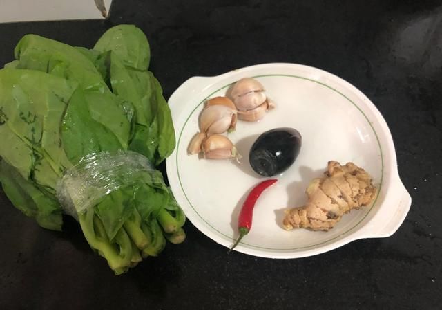  孩子|别只吃钙片了，孩子补钙多吃这“菜”，促进生长发育，个子变高