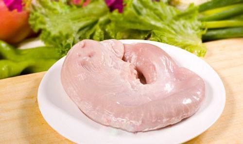  炒猪肚|猪肚一炒就老？不要只知道焯水！多加“一步”，吃起来很脆爽