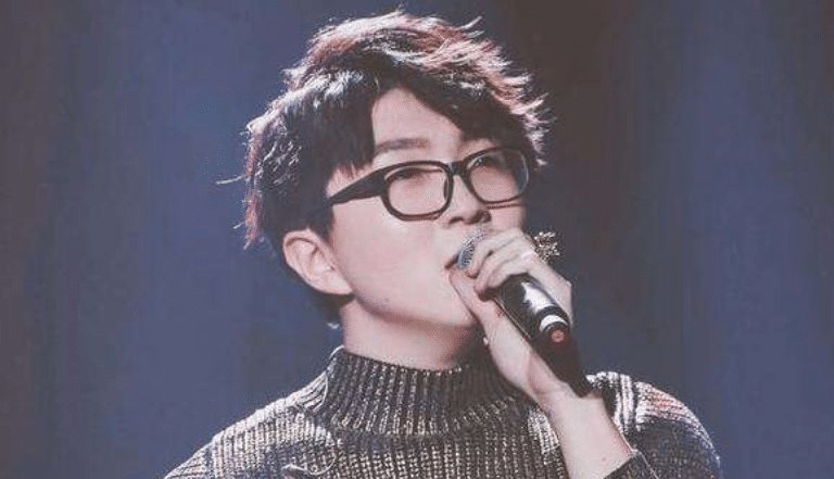  备受|哇唧唧哇四大顶流, 肖战第二, 第一是备受争议的她!