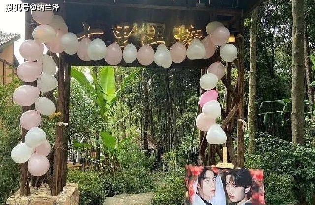  疯魔|不疯魔不成活！肖战、王一博粉丝玩新花样，网友：AI换脸臆想？