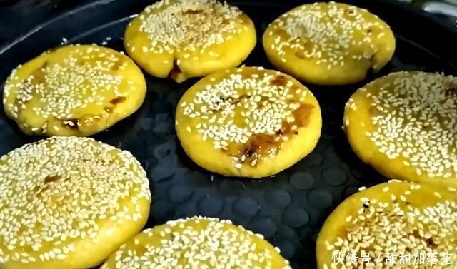 美食|秋天,少吃包子油条多吃它,锅中一烙,香甜软糯,当成早餐真香
