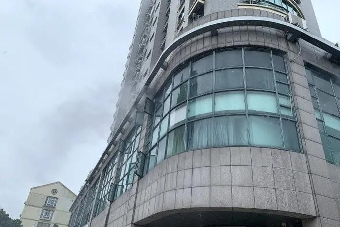  成功|好机智！凭一句口诀，9岁女孩带着弟妹火场成功逃生