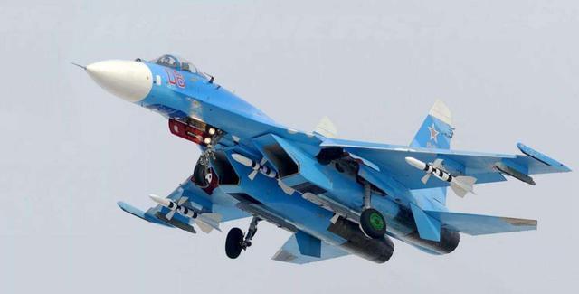 美国|3架B52向国境线逼近,8架战机挂弹拦截,俄军:不容许侵犯