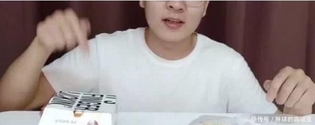 肯德基|都是汉堡,为何肯德基与华莱士差距大对比后得出答案,不想吃了