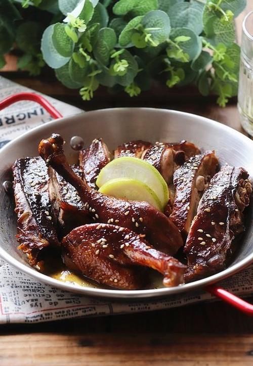  喷香|自制的酱料烤肉才最地道，喷香扑鼻，是最佳的解馋方法