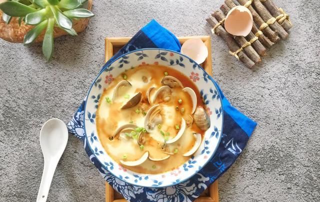  鲜汤|鸡蛋羹不够味？再加1种食材，鲜上加鲜，完美搭档更补钙