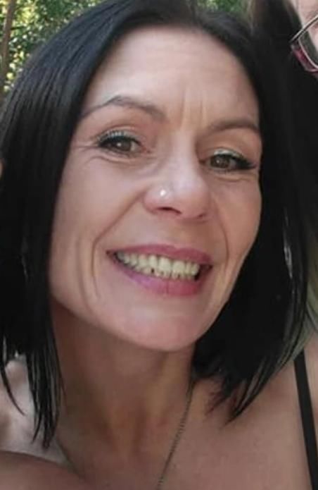 坠落|英47岁女子梦游从18米阳台坠落,身上多处骨折,但奇迹生还