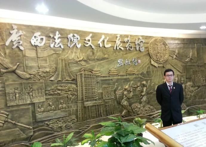 法院|法官看法官 | 奋斗正当时!以青春书写法院新篇章!