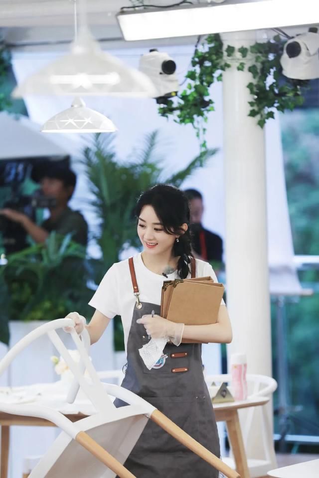 中餐厅|和《中餐厅》彻底撕破脸?赵丽颖官方后援会宣布停止宣传恕不奉陪