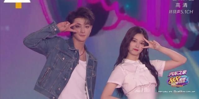  结婚|黄子韬徐艺洋牵手唱甜歌，网友调侃不结婚难收场，其实男方在避嫌