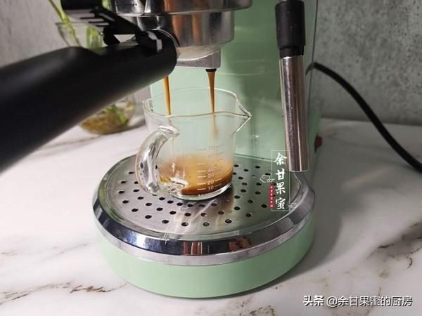  蛋挞皮|天热没出门，清凉又惬意的下午茶轻松做，点心味美，饮品清凉