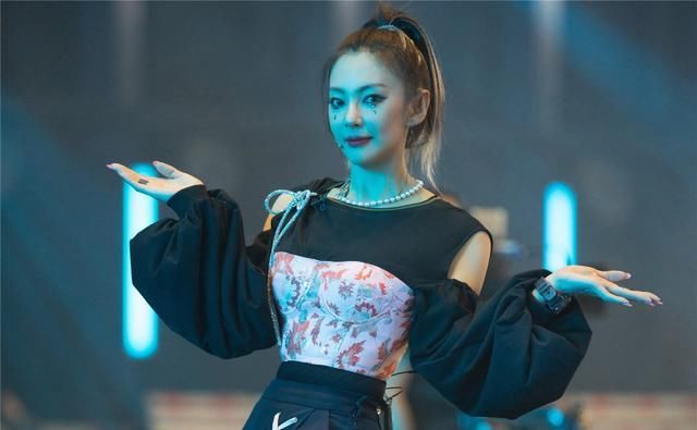  居然|《浪姐》四公最新淘汰名单！袁咏琳遗憾离场，居然还会有她