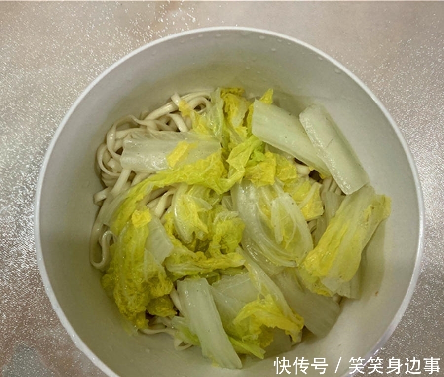 味道|周六的家常面来喽，可做得挺那啥的，味道只能再改进！