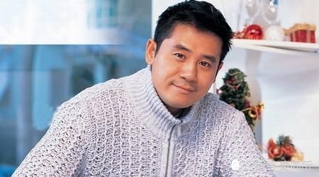 扮演|记得《倚天》的殷六侠吗？出道15年主角变配角，回家继承财产变总裁