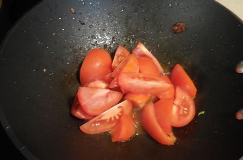  蔬菜高汤|炖排骨时，有人先焯水，有人直接炖，大厨：都不对，教你正确做法