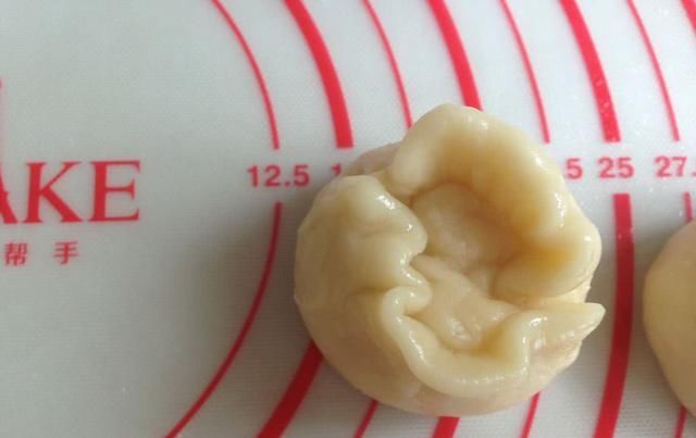  煮粥|绿豆别只会煮粥，做成香酥可口的绿豆饼，个个酥掉渣