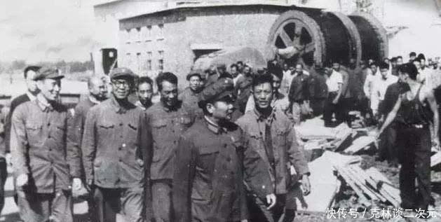 司令|朝鲜战争中，志愿军司令员以及联合国军司令都是谁呢？