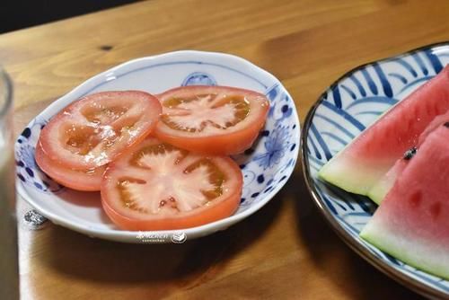  柔软|晒我家快手早餐，手抓饼层层酥脆，快手面包香甜柔软，好吃能量足