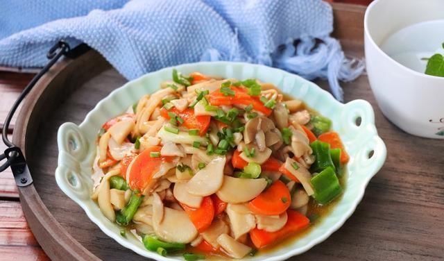  好吃|晚餐就吃此菜，比肉还好吃，吃了还不长胖，上桌一下子就吃光了