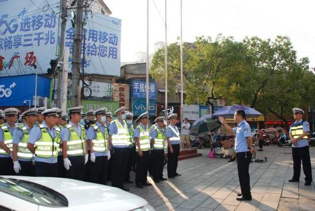 上阵|黄梅交警:全员齐上阵 治乱不松劲