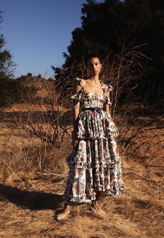  探索|泡泡袖、蛋糕裙、创意丹宁……探索2021早春6个时髦单品关键字！