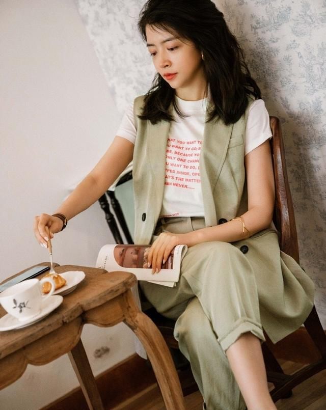 搭配|对三木不服不行,衣品好就算了,在包包的搭配上居然也如此优秀