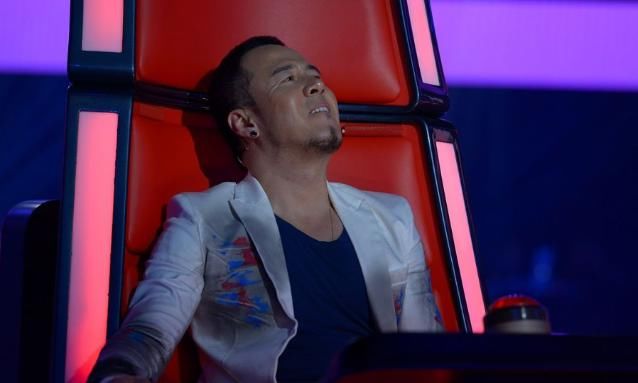  那位|《好声音2020》正式官宣，那位主动上台给学员伴奏的导师，又回来了